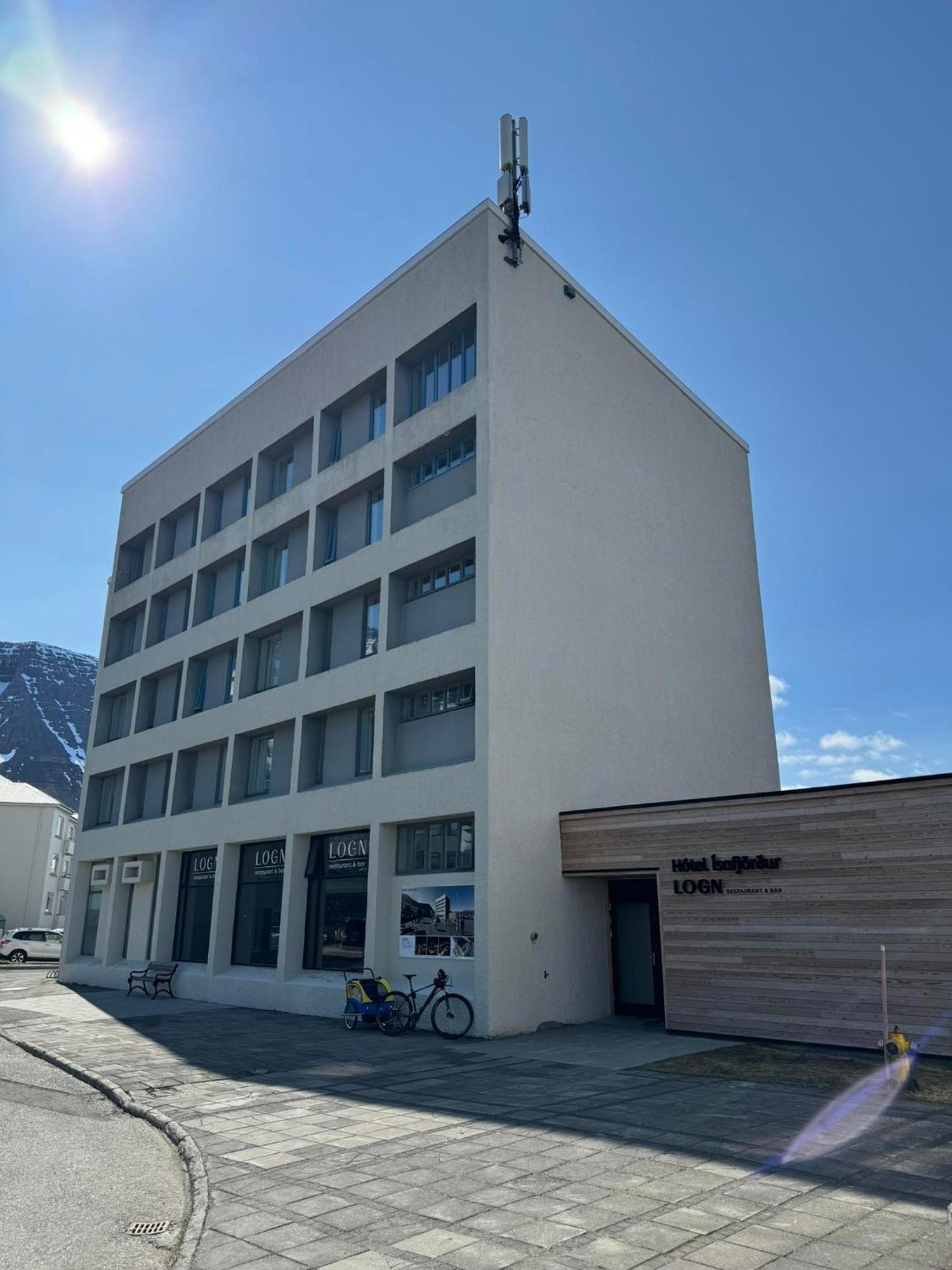 Hotel Isafjördur - Torg Ísafjörður Exterior foto